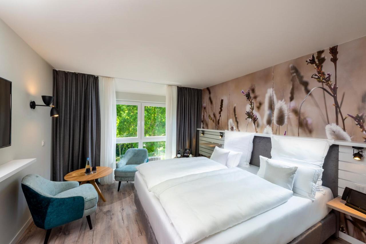 Trent Aedenlife Hotel & Resort Ruegen מראה חיצוני תמונה