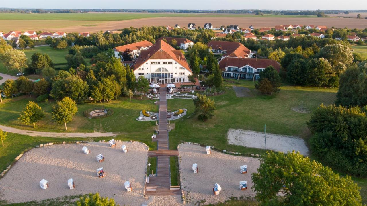 Trent Aedenlife Hotel & Resort Ruegen מראה חיצוני תמונה